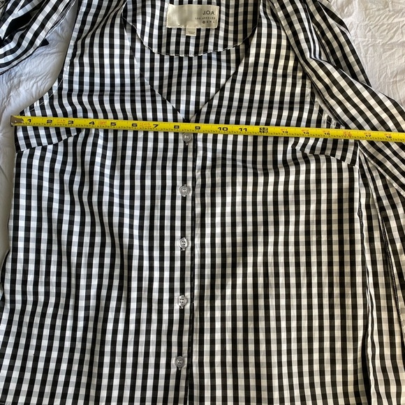 🚺 📐J.O.A. Black & white gingham sleeveless top with shoulder bow - Picture 10 of 11